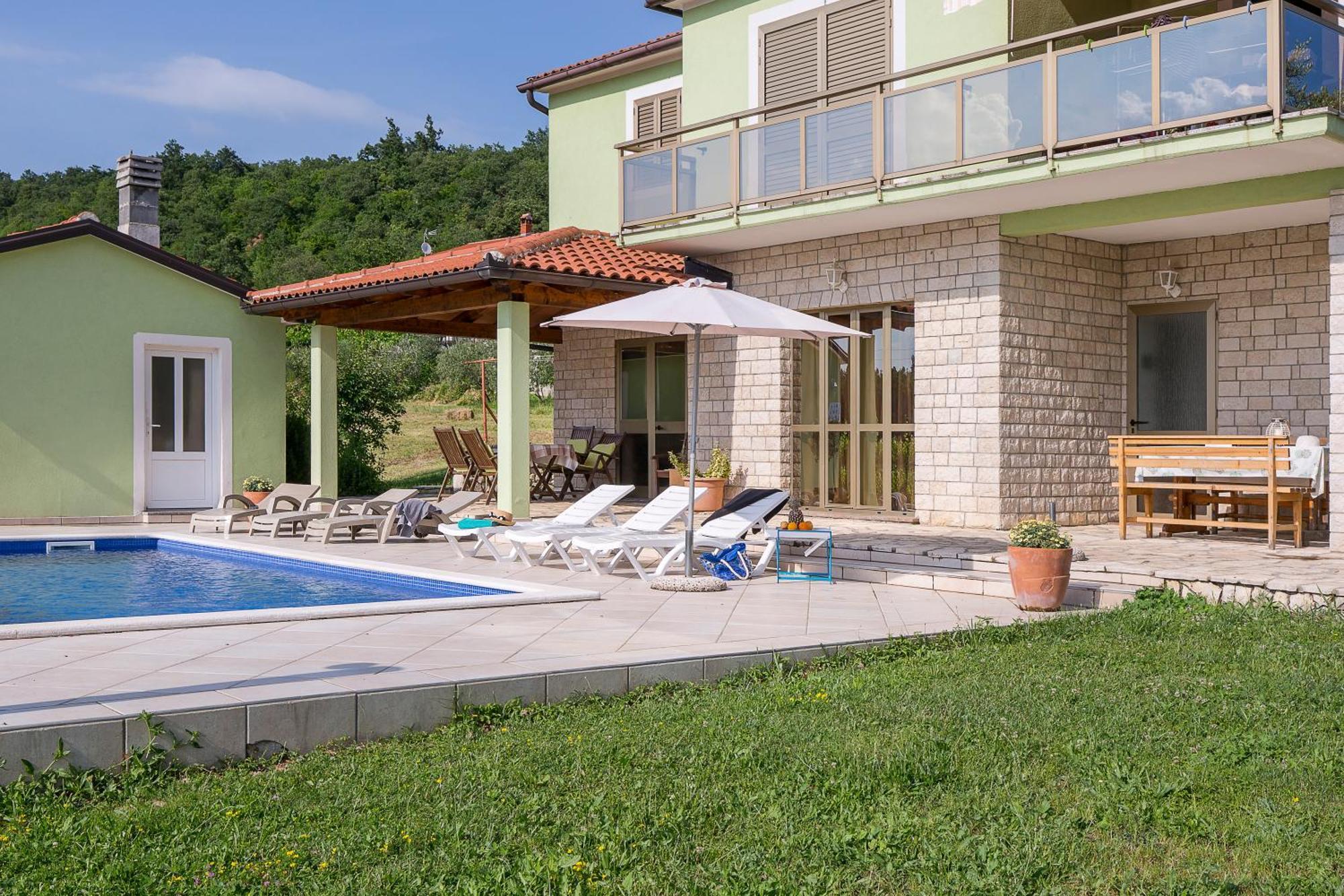 Apartments Cekada Labin  Exterior foto